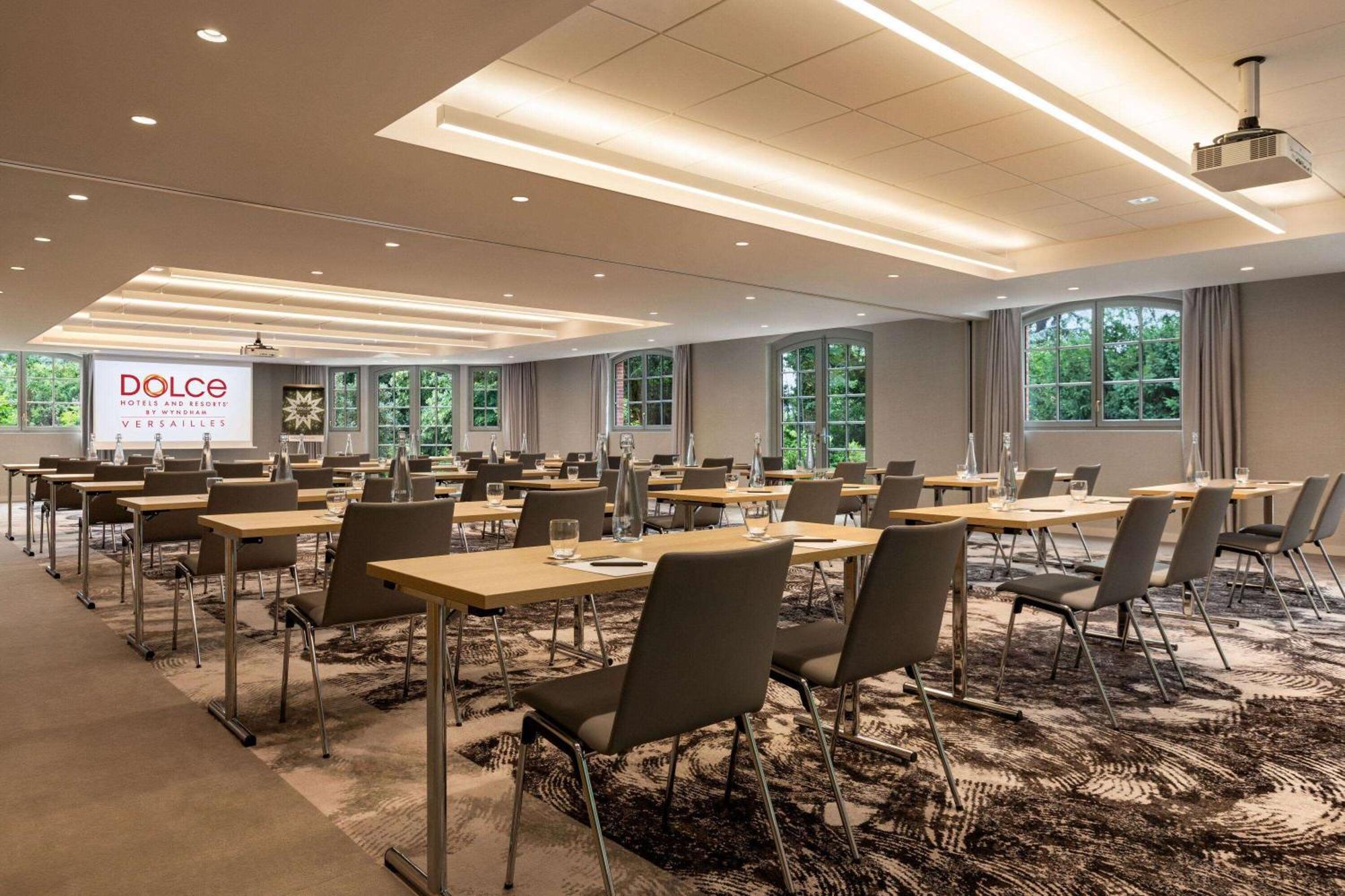 Dolce By Wyndham Versailles - Domaine Du Montcel Jouy-en-Josas Eksteriør bilde